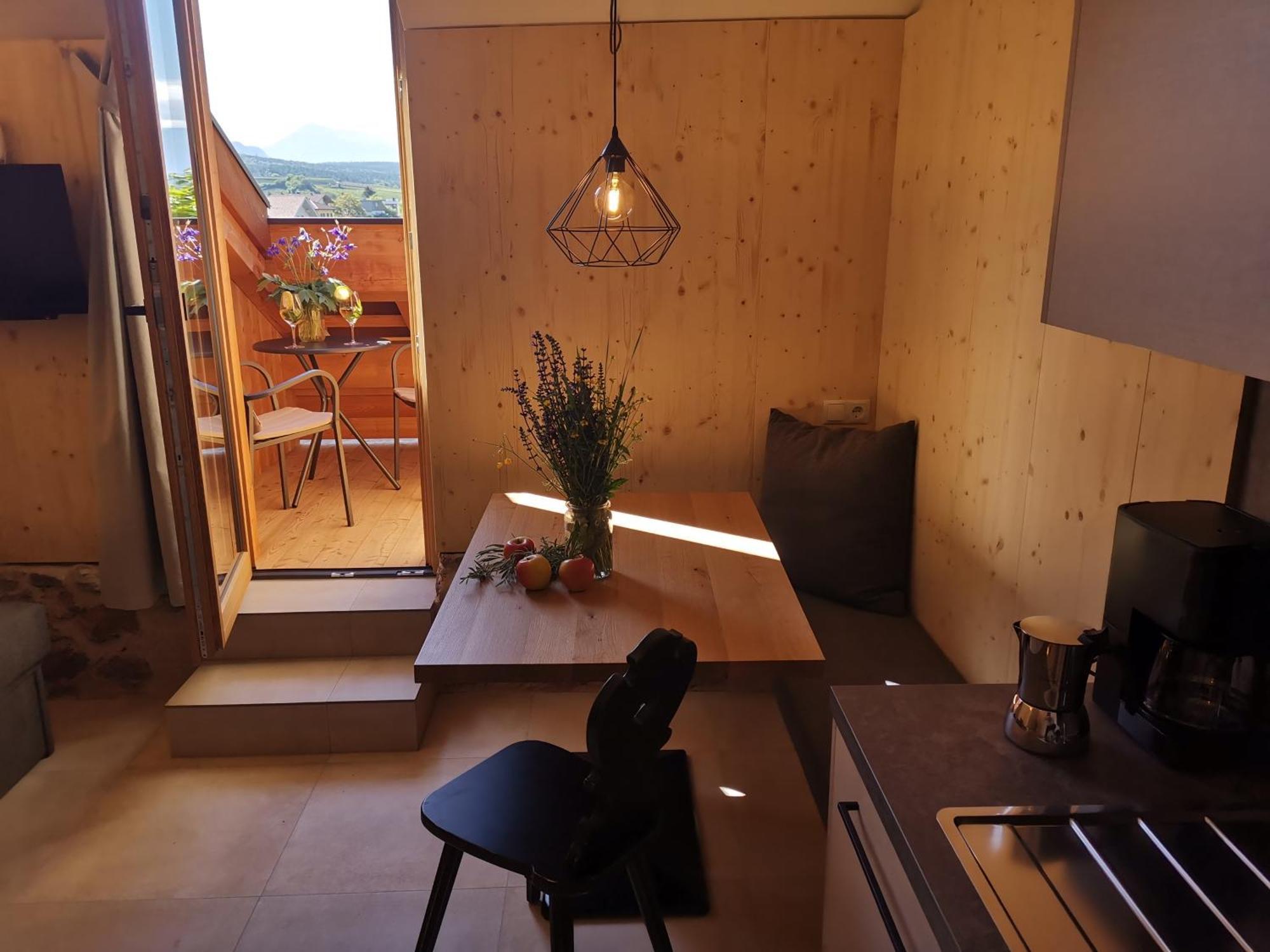 Apartament Ansitz Grustdorf Appiano Sulla Strada Del Vino Zewnętrze zdjęcie